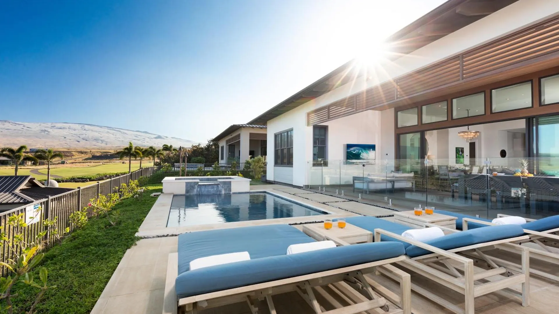 別荘 Blue Tranquility Luxurious Home In Private Community With Heated Private Pool Spa Detached Ohana Suite ワイメア 米国