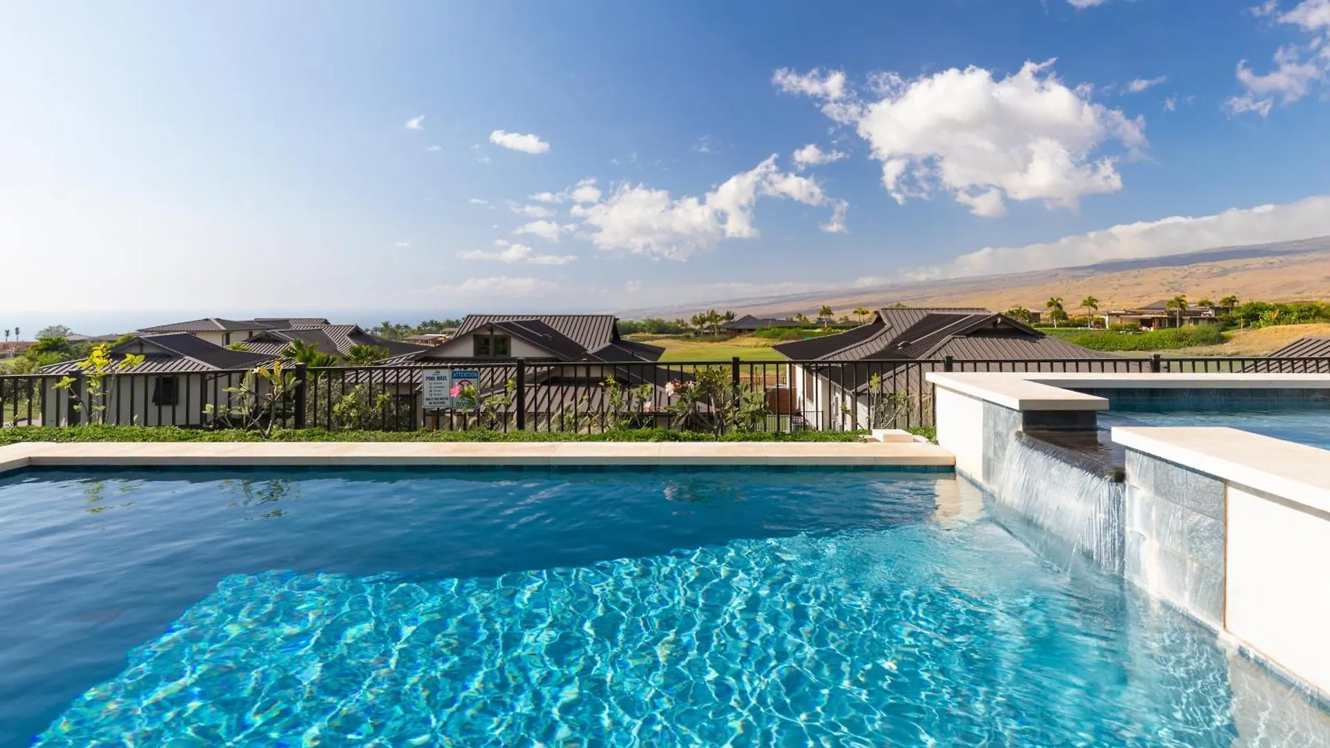 Blue Tranquility Luxurious Home In Private Community With Heated Private Pool Spa Detached Ohana Suite ワイメア