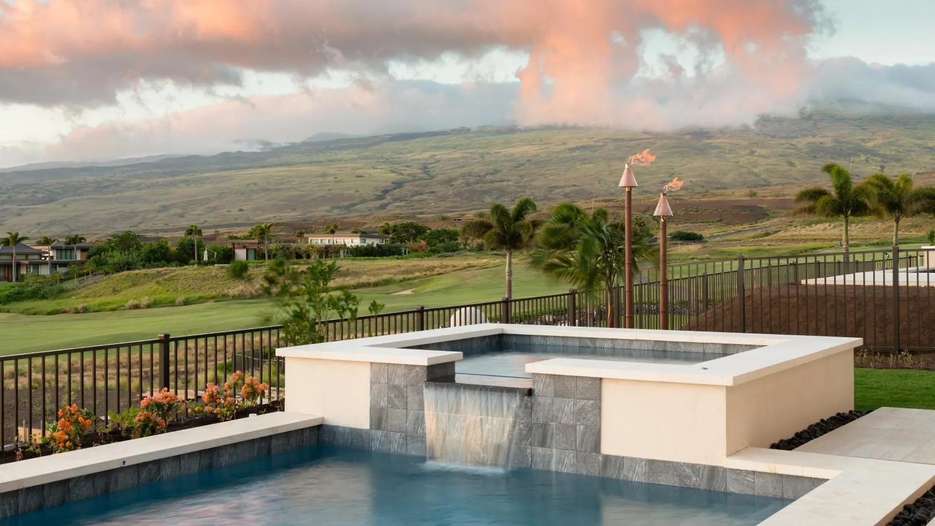 別荘 Blue Tranquility Luxurious Home In Private Community With Heated Private Pool Spa Detached Ohana Suite ワイメア